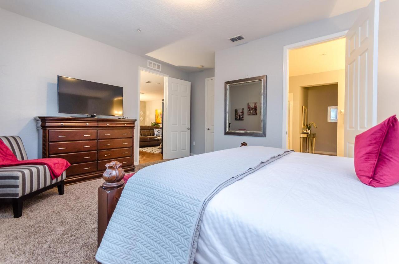 Spacious Condo In Vista Cay Resort Luxury Awaits オーランド エクステリア 写真
