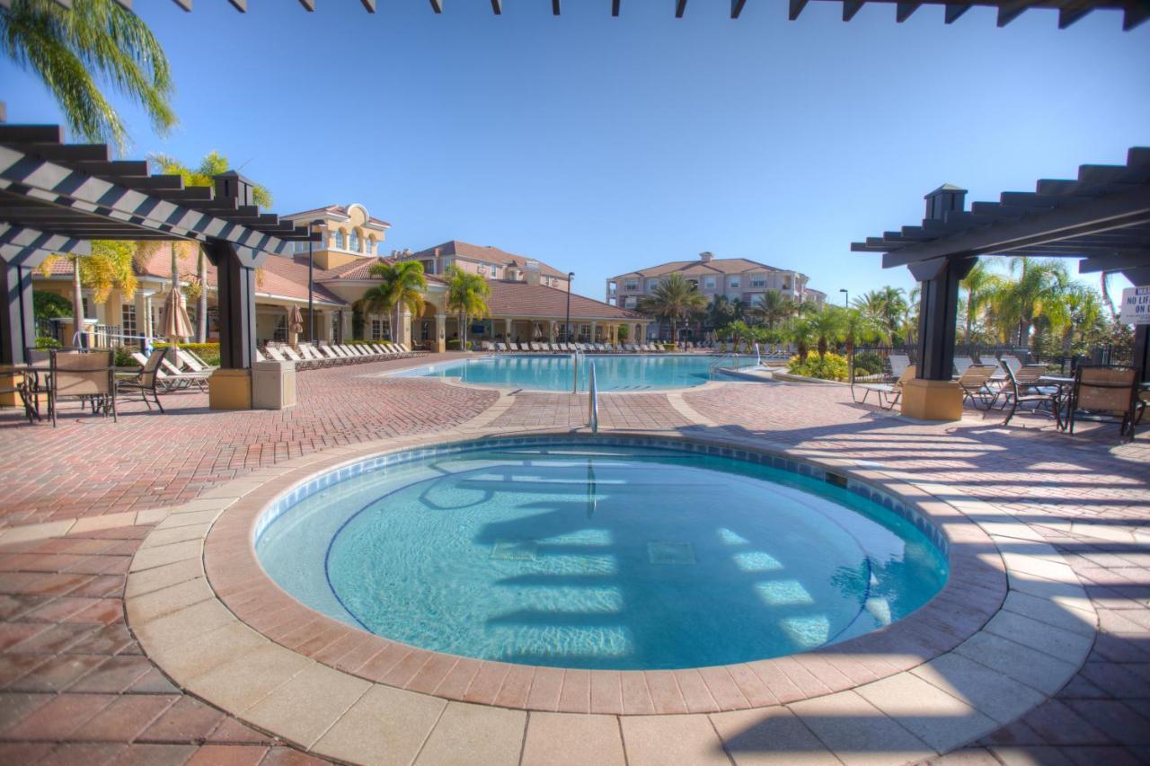 Spacious Condo In Vista Cay Resort Luxury Awaits オーランド エクステリア 写真